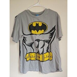 Batman T shirt With Cape (Removeable) Size L Rubies Costume